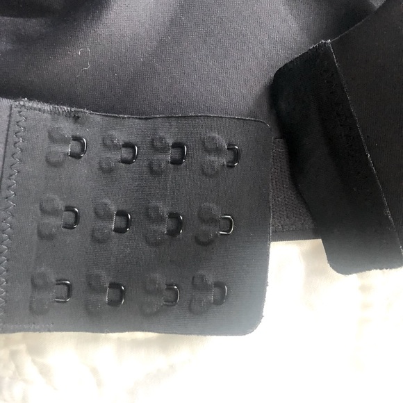 COPY - Lululemon In Alignment Straight Strap Bra - Picture 4 of 5